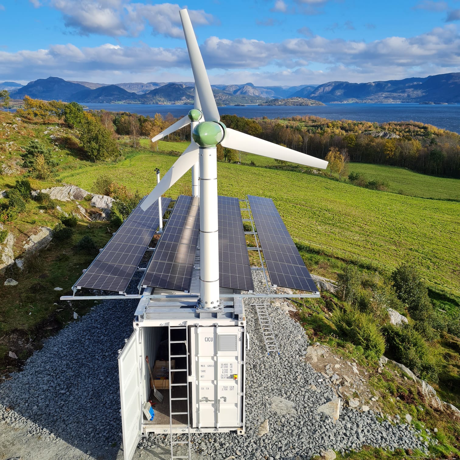 FlowGen renewable energy microgrids